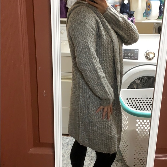 RO & DE Textured Stitch Cardigan - Picture 2 of 10